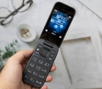 Nokia ra điện thoại gập hai màn hình 2660 Flip